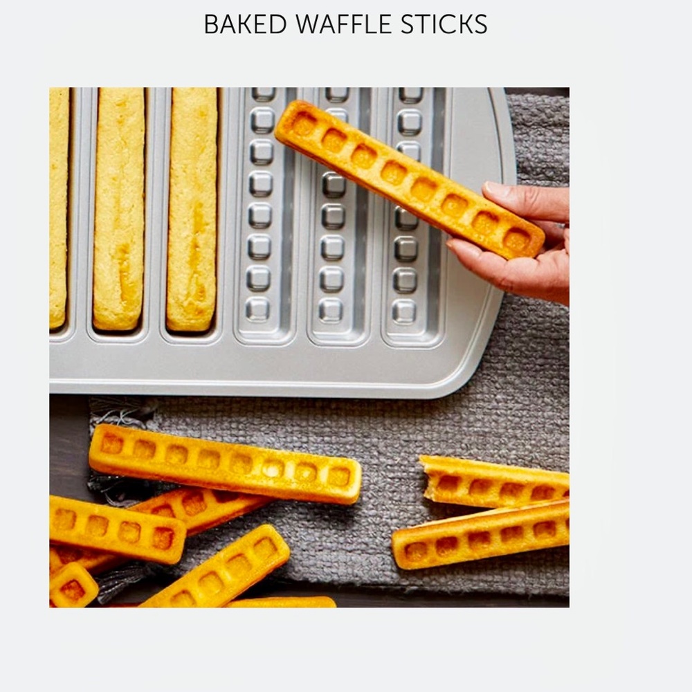 Pampered Chef Silver Mini Waffle Stick Pan - 7 Cavities
